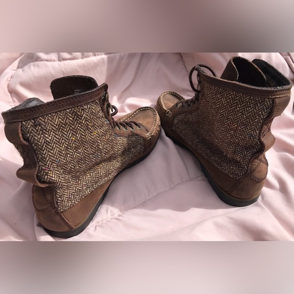 G.H. Bass & Co. Millie Herringbone Colorful Knit Side Laced Leather Boot - 8M - Picture 10 of 15